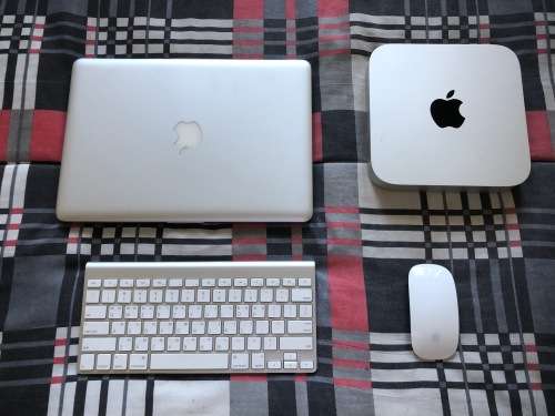Apple Bulk Lot - MacBook Pro 13`, Mac Mini, Magic Keyboard, Magic Mouse