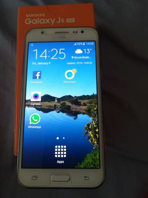 SAMSUNG GALAXY J5