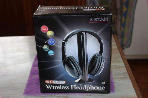 WIRELESS HEADPHONES - NEVER BEEN USED