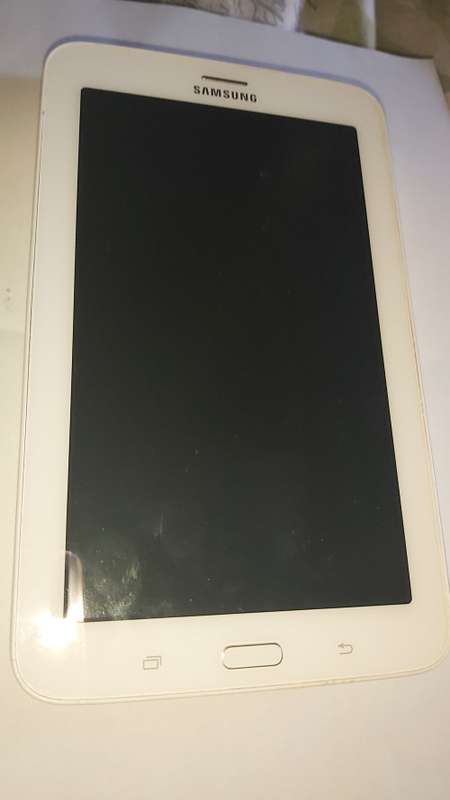 White Samsung Galaxy Tab 3 lite