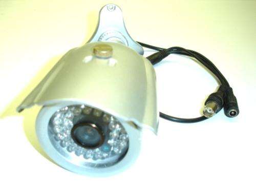 CCTV CAMERA SOLD 4 SPARES OR USE AS DUMMY CAMERA * NOT WORKING *