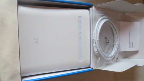 ZTE MF286C LTE 4G Wi-Fi Router - * Condition 10/10 * FREE SHIPPING TO ALL MAIN URBAN AREAS IN SA *