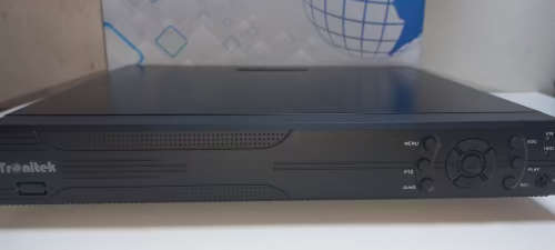 Tronitek DVR 8CH complete with 500g hard drive.