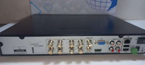 Tronitek DVR 8CH complete with 500g hard drive.