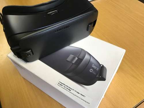 Samsung Galaxy S6 Edge - Black - 64GB + Wireless Charger + Samsung Gear VR