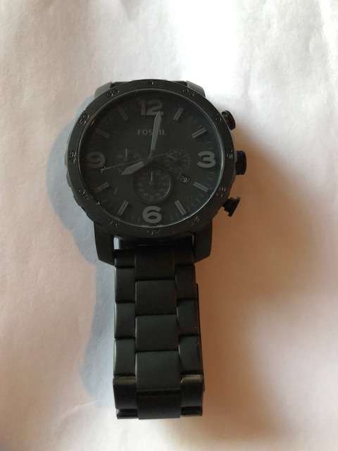 FOSSIL NATE JR1407 (9.5/10 condition)