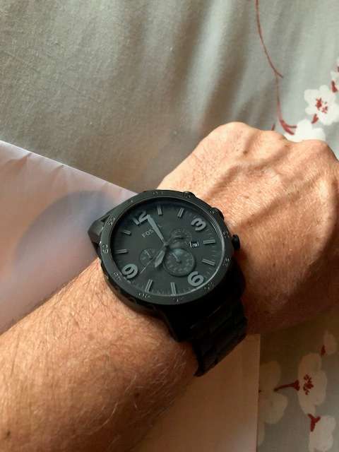 FOSSIL NATE JR1407 (9.5/10 condition)