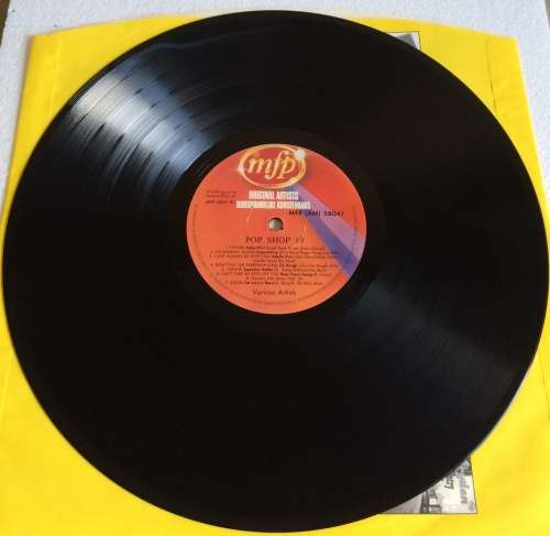 Pop Shop 19 (Vinyl LP) (Cover VG, LP Excellent)
