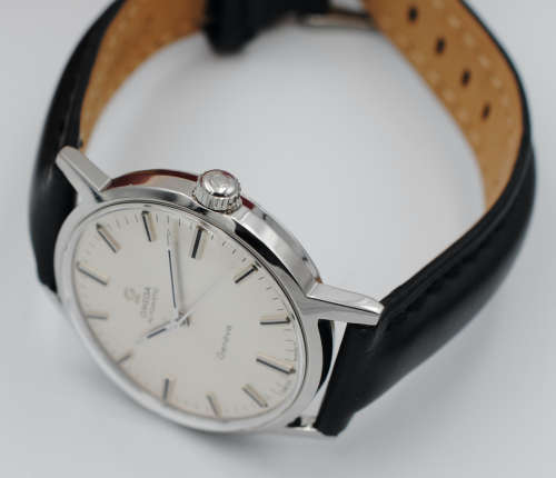 Omega Genève Automatic Men`s Dress Watch