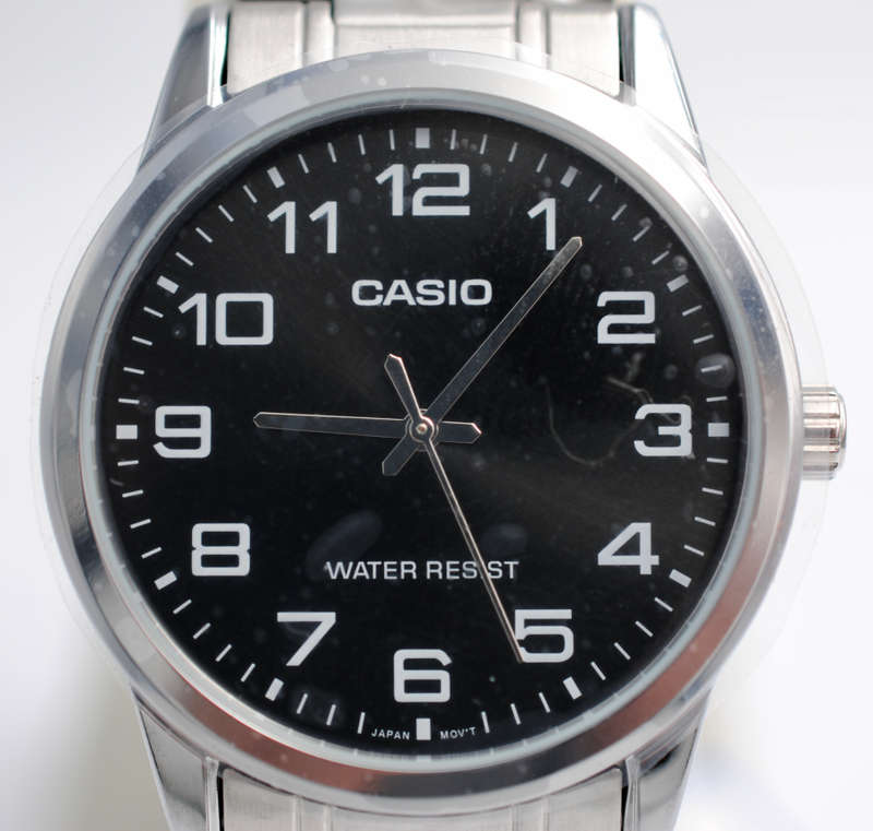 Casio MTP-V001D-1BUDF Mens Analogue Quartz Watch (Open Box)