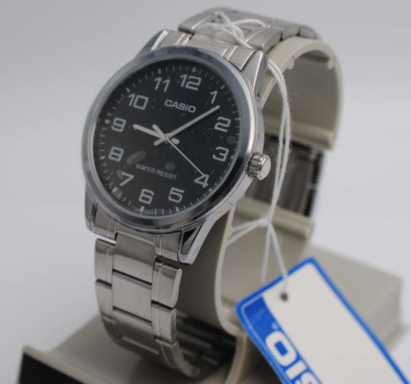 Casio MTP-V001D-1BUDF Mens Analogue Quartz Watch (Open Box)
