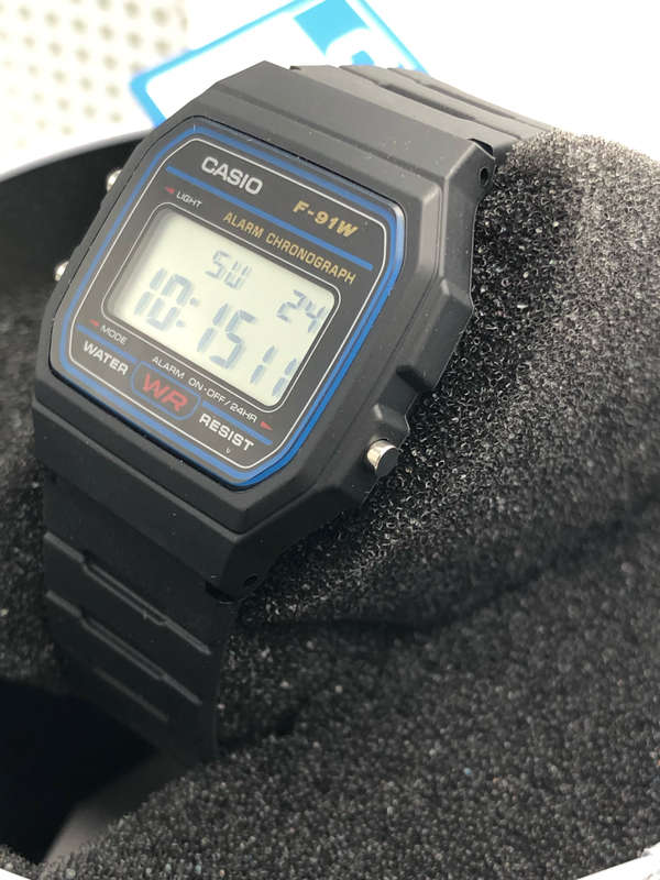 Casio F-91W Mens Digital Quartz Watch (Open Box)