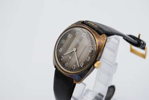 Sharp-marked Distressed Metal Mechanical Gent`s Wrist Watch