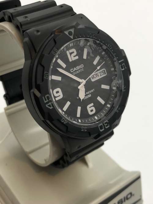 Casio MRW-200H-1B2VDF Analogue Day Date Quartz Watch