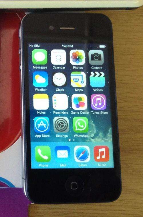 Iphone 4 32g Black for sale
