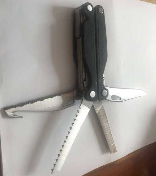 "Leatherman Charge + (plus)" 2019 MODEL!