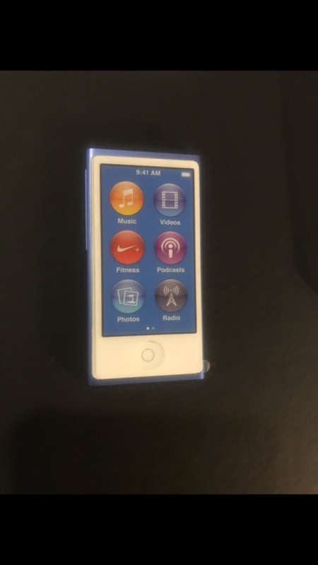 Apple iPod nano 7th Generation (16GB) Brand New Condition!