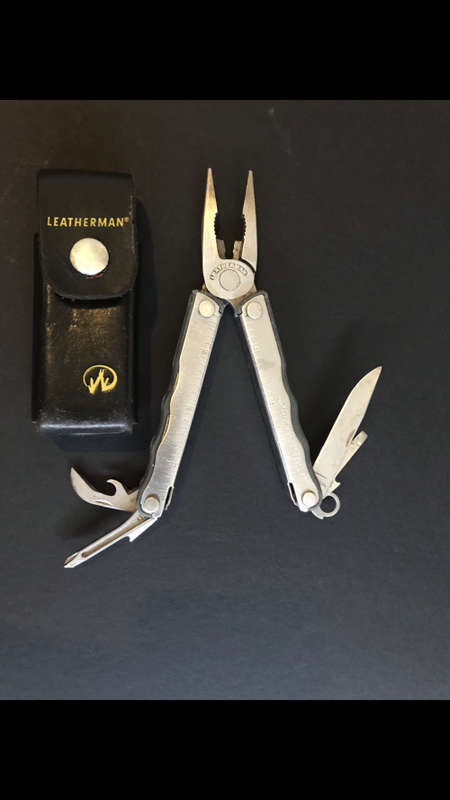 Leatherman Kick with Leather Pouch
