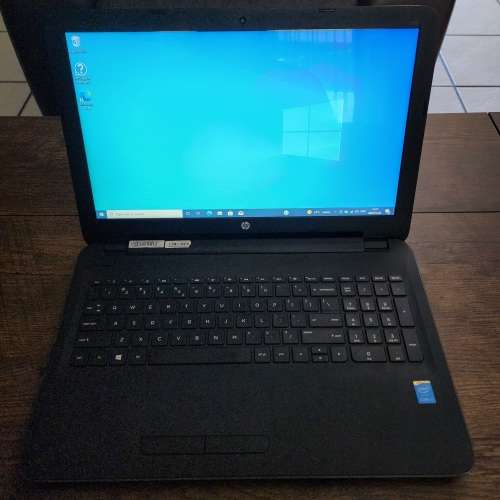 HP 250 G4 i3 5TH GEN LAPTOP FOR SALE !!!!!