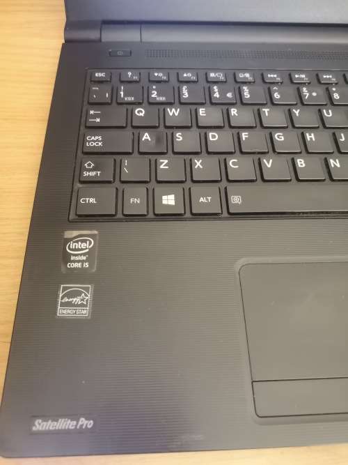 TOSHIBA SATELLITE PRO R50 I5 4TH GEN LAPTOP FOR SALE