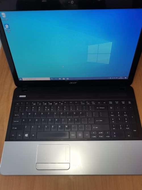 ACER TRAVELMATE P253 LAPTOP FOR SALE