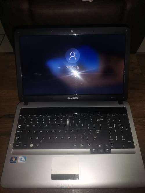 SAMSUNG RV510 LAPTOP FOR SALE