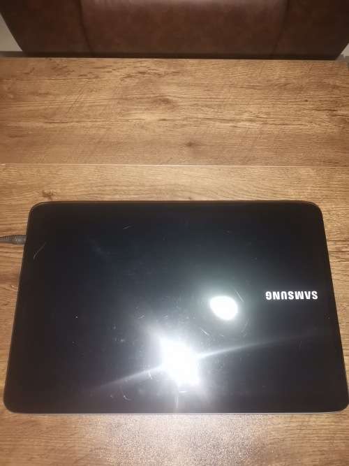 SAMSUNG RV510 LAPTOP FOR SALE