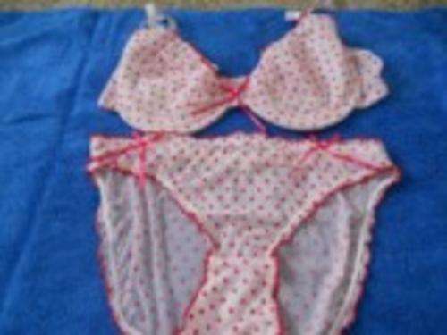 36C Pink polka dot set