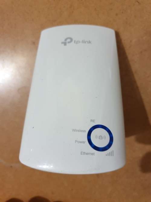 TP-Link - Wireless booster