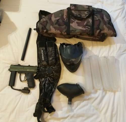 Spyder® E-MRI Paintball gun, Bag, Hopper, Mask and refill belt