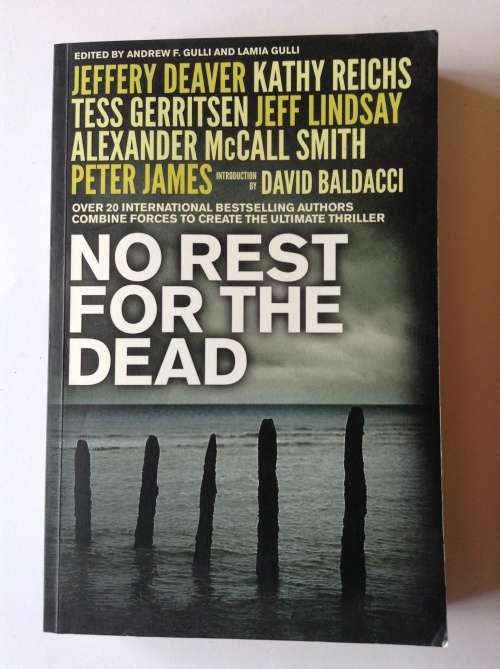 No Rest for the Dead by Andrew Gulli (Editor)