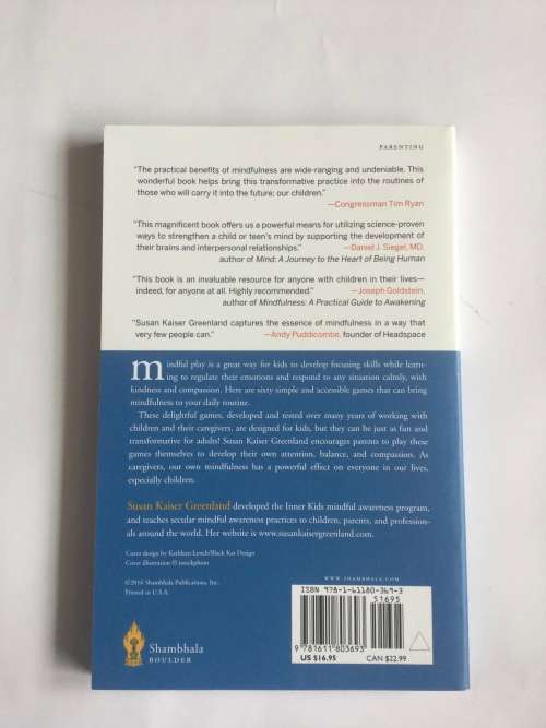 Mindful Games: Sharing Mindfulness and Meditation... by Susan Kaiser Greenland