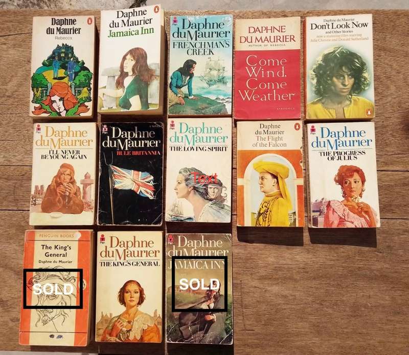 Daphne du Maurier paperbacks (11 books)