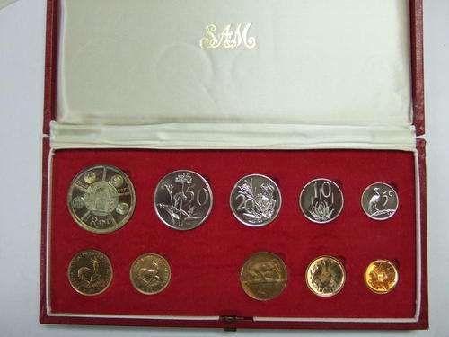 1974 Long Coin Set