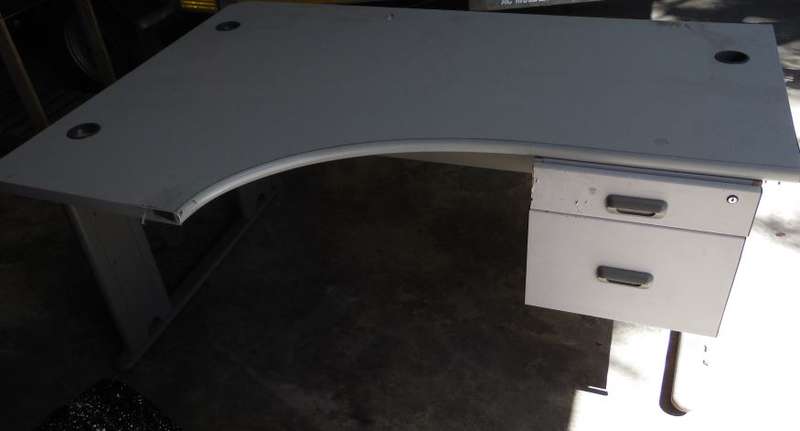 Old Office Desk with 2 Drawers