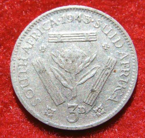 Union 1943 3 Pence  .800 Silver