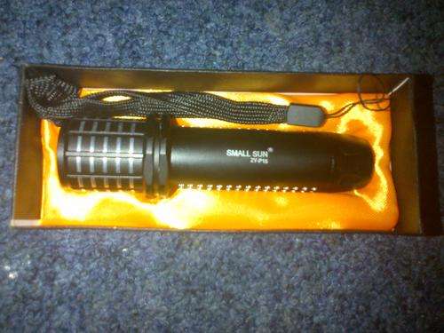 Super Bright Tactical Torch ***CREE***