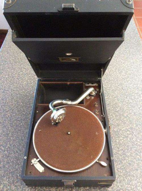 Gramaphone - His Masters Voice