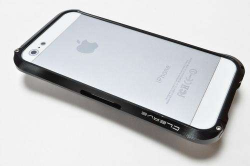 iPhone 5 Aluminium bumper cover by Deff Cleave