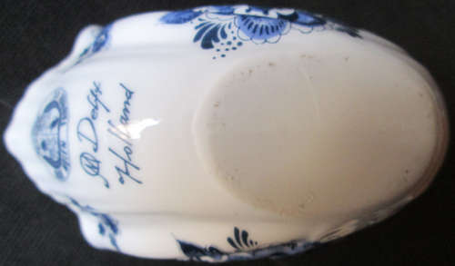 Oude Molen Fabriek Delft Swan