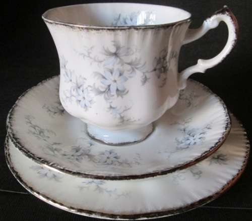 Paragon Trio 'Brides Choice'
