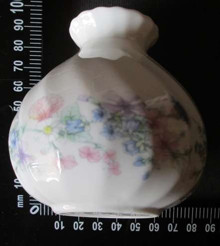 Wedgwoon Vase 'Angela'