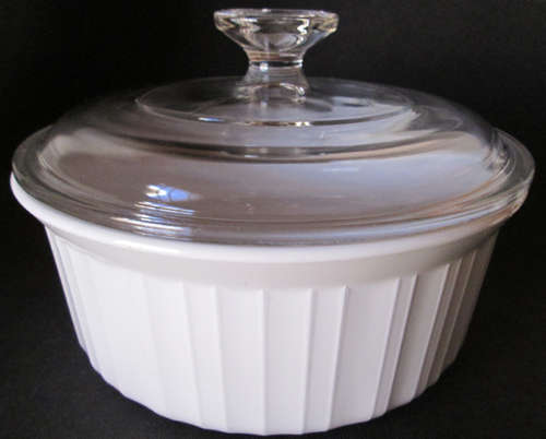 Corning Ware French White (Ribbed) Round Deep Dish with Lid F-5-B 1.6 Litre