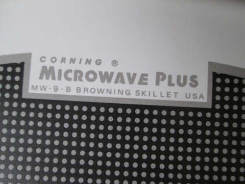 Corning Ware Microwave Plus with Lid MW-9-B Browning Skillet