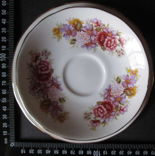 Queen Anne Trio Pattern 8629