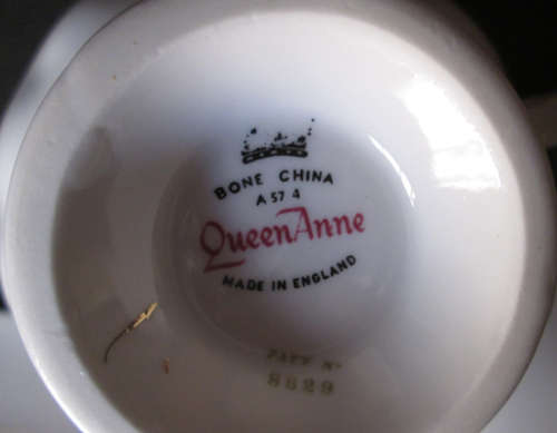 Queen Anne Trio Pattern 8629