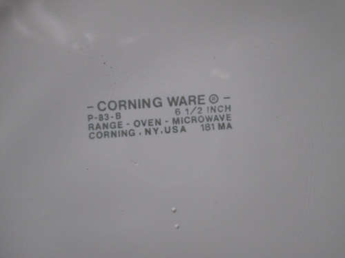 Corning Ware Blue Cornflower Pattern P-83-B Covered Skillet, 6 ½" Diameter Bowl