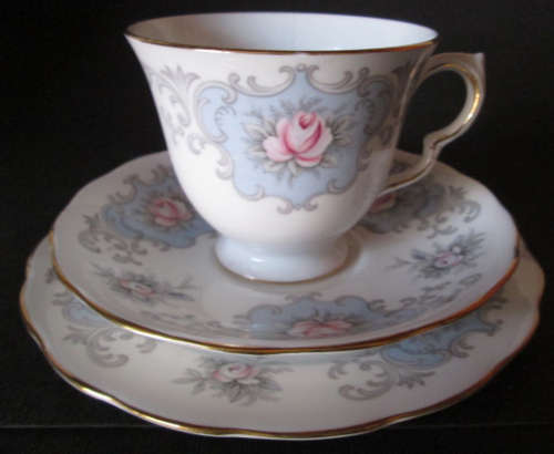 Queen Anne Trio Patt No 8350