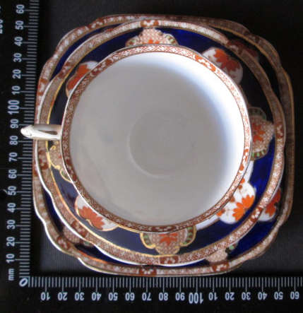 Royal Albert  Trio Wembley Pattern c+- 1927 Imari Colours