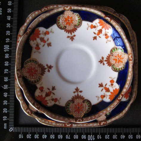 Royal Albert  Trio Wembley Pattern c+- 1927 Imari Colours